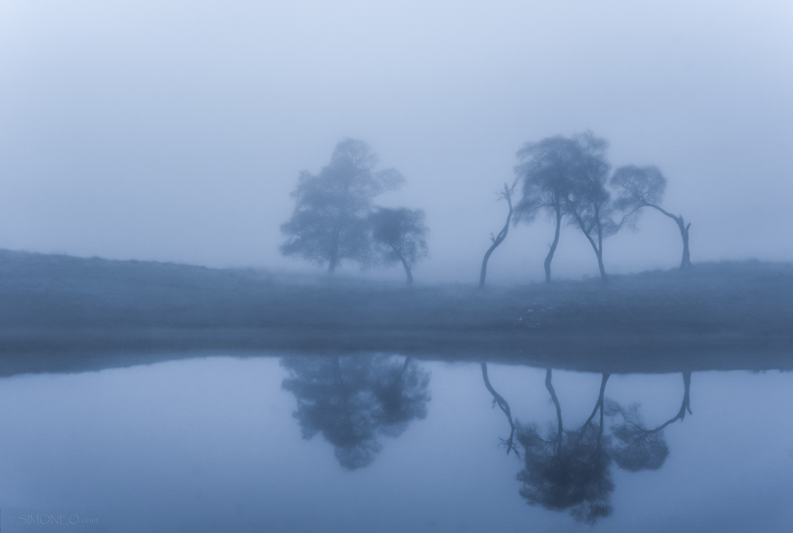 scottish loch mist 02