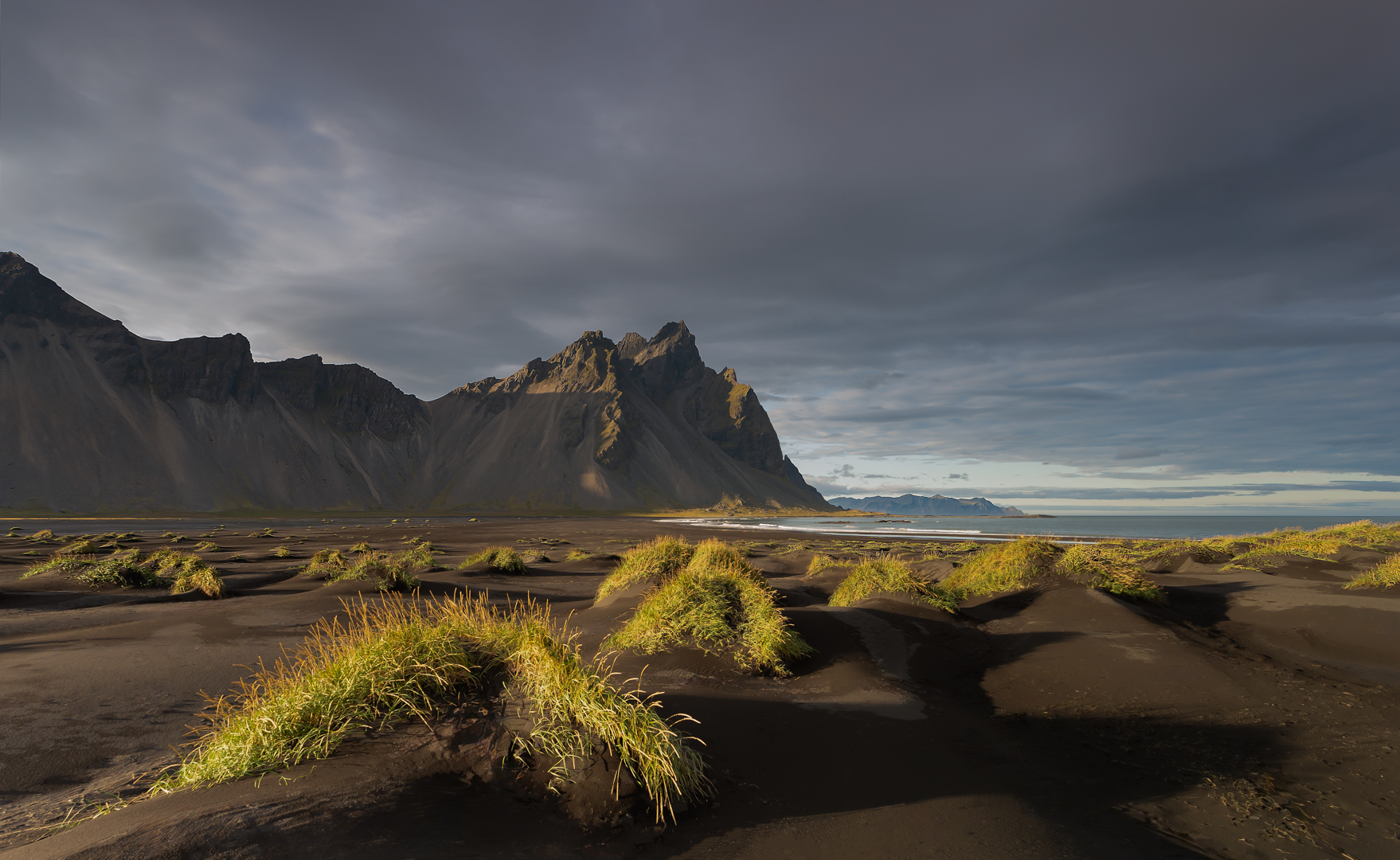 Light on Vestrahorn-