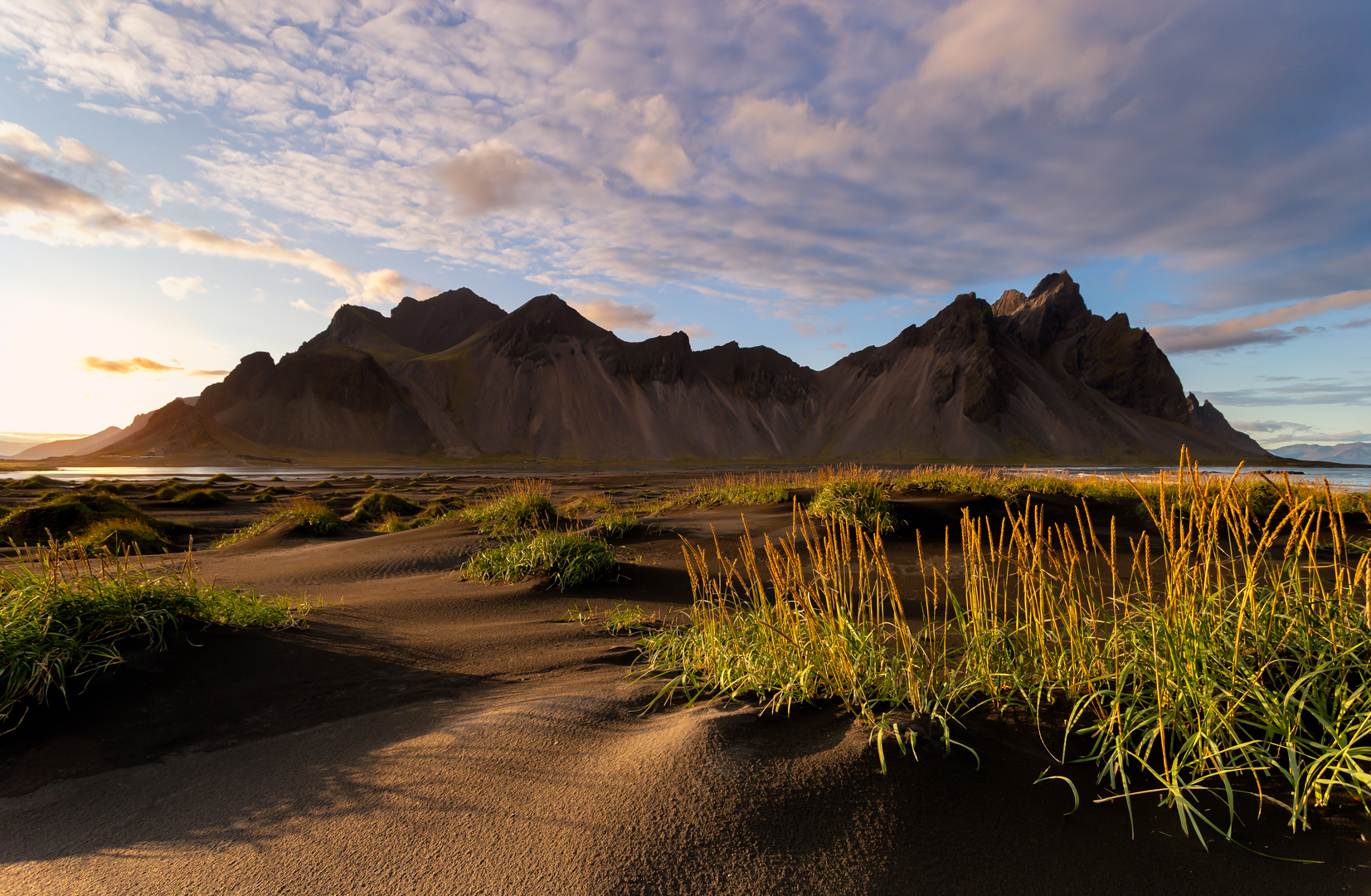 Vestrahorn gold