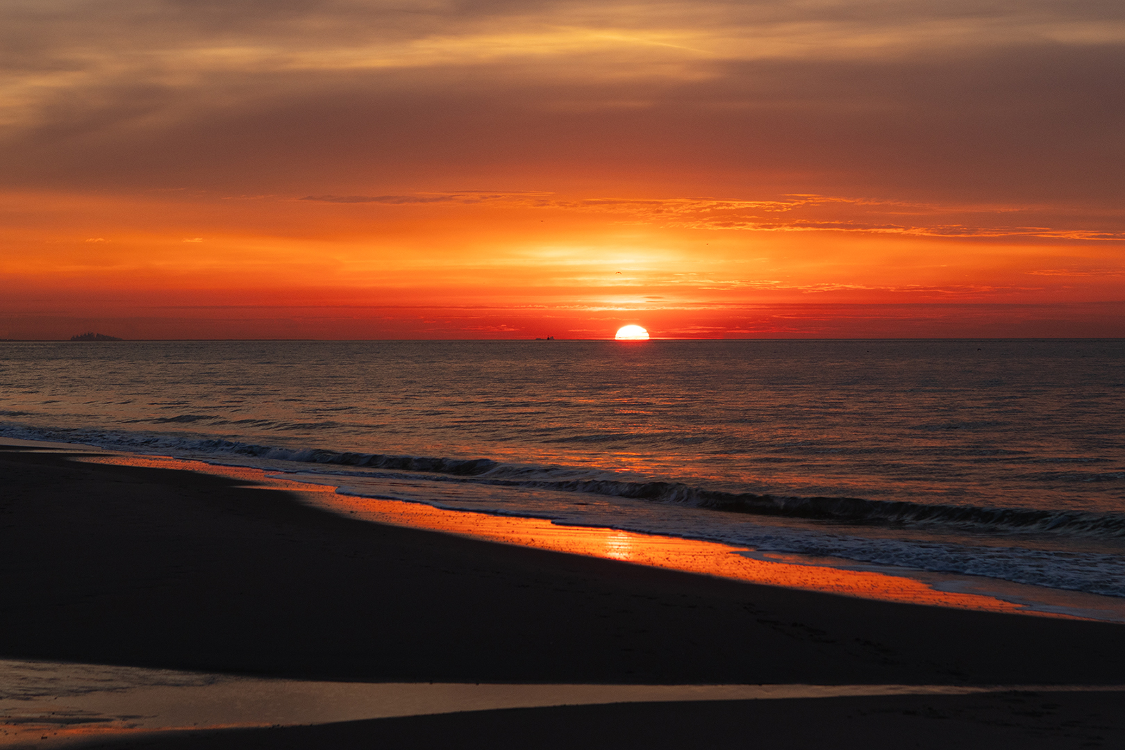 8137 Zonsondergang  Kijkduin 2025-11-06 Bw 1620