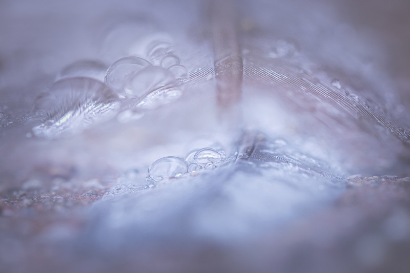 Featherlight water play